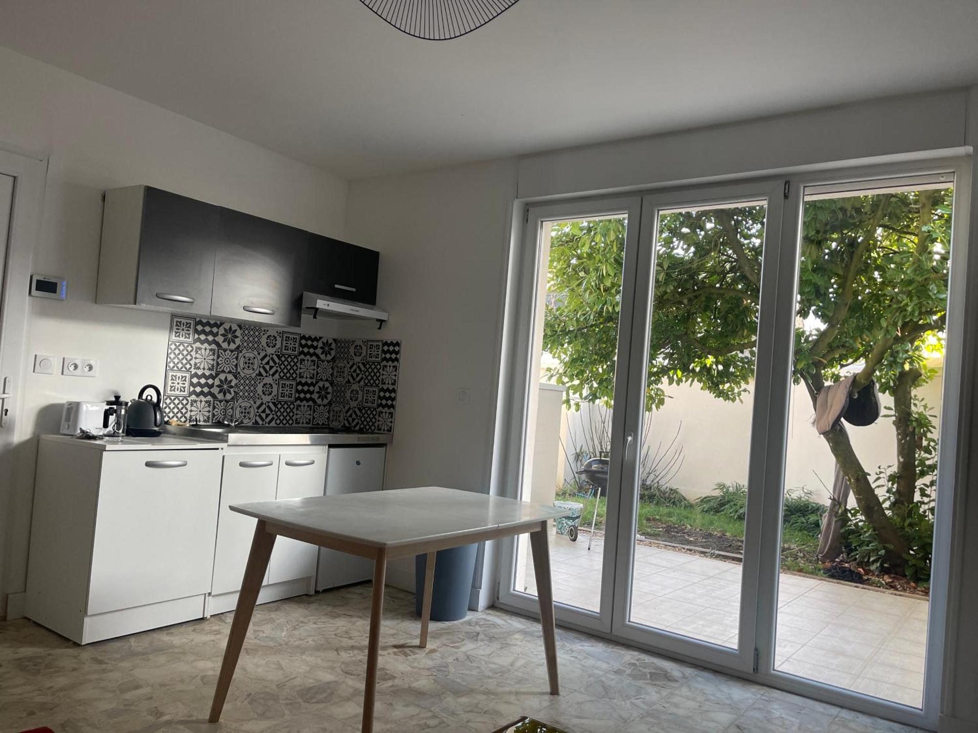 Appartement Loge Zen à Châteauroux Extérieur photo