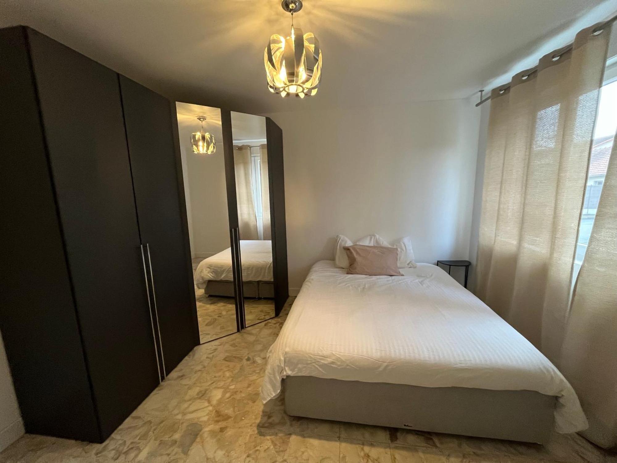 Appartement Loge Zen à Châteauroux Extérieur photo